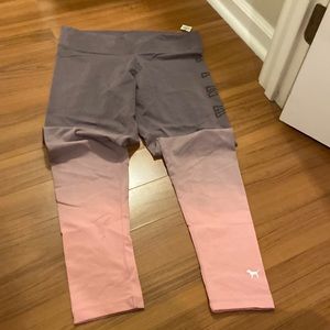 Victoria’s Secret pink legging